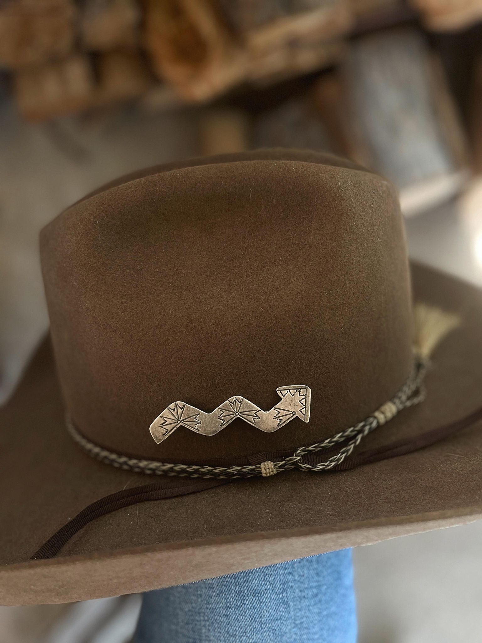Vintage Southwest Telescope Rugged Cowboy Hat // Navajo Arrow Pin
