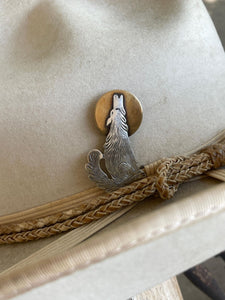 Vintage Howling Coyote Hat Pin