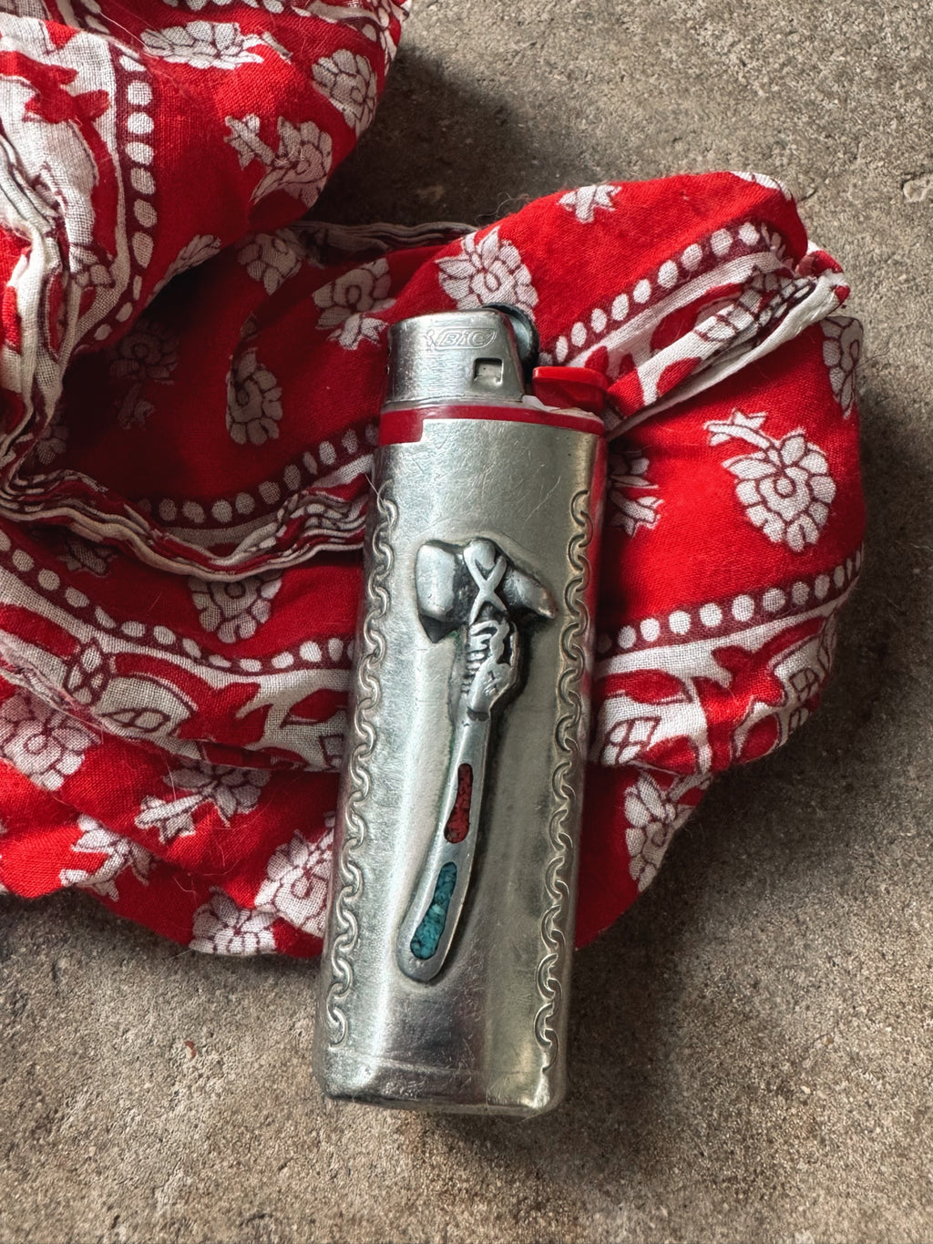 Vintage Tomahawk Lighter