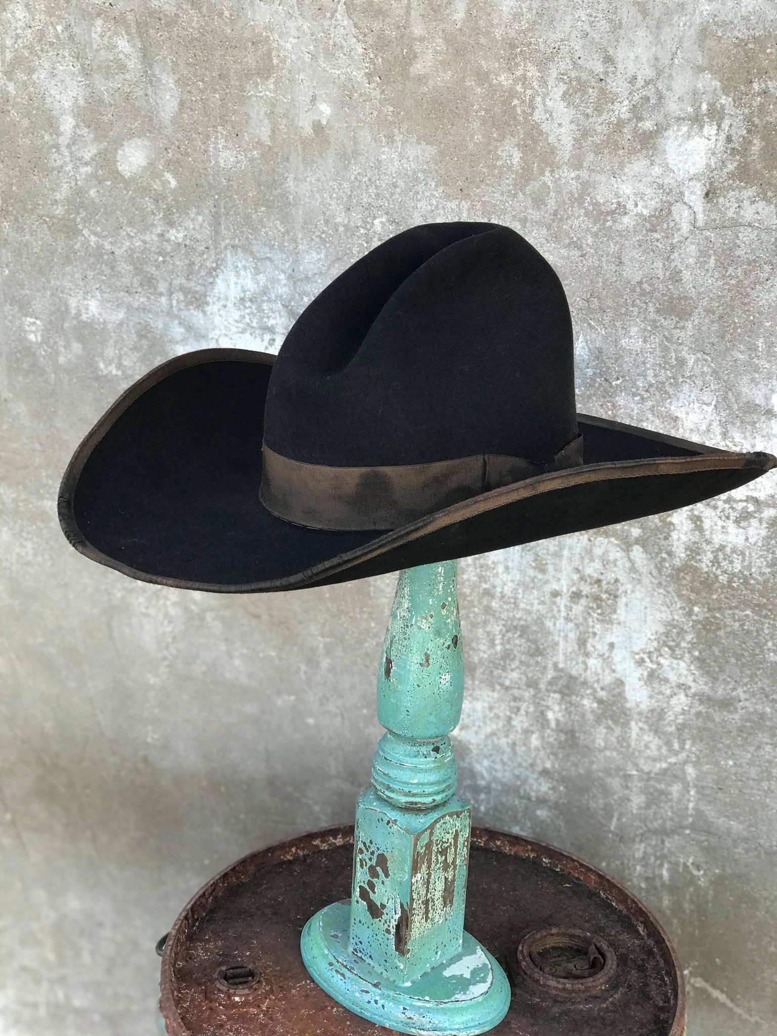 Rejsebureau Ved Pædagogik Vintage "Boss of the Plains" Cowboy Hat – Chad Isham