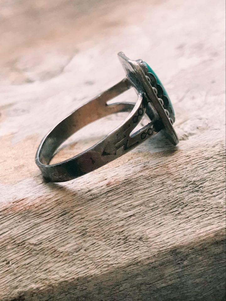 Vintage Navajo Made Turquoise Ring