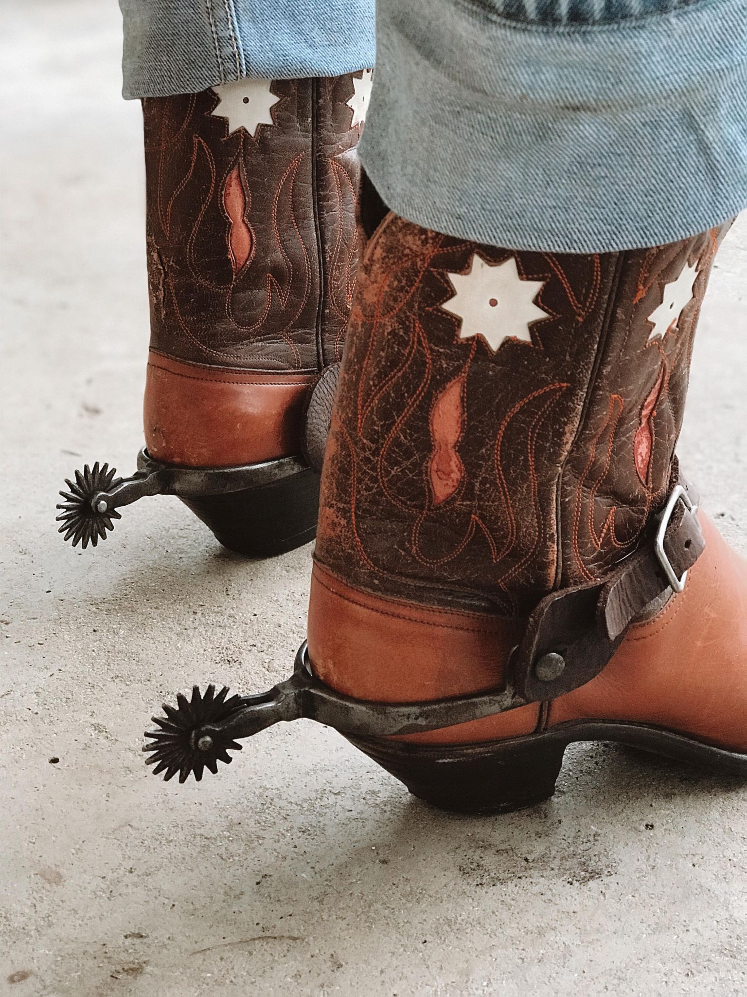 mens cowboy boots with spurs