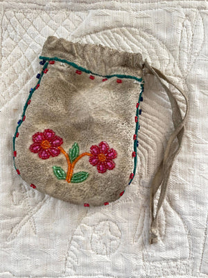 Antique Plains Indians Medicine Bag