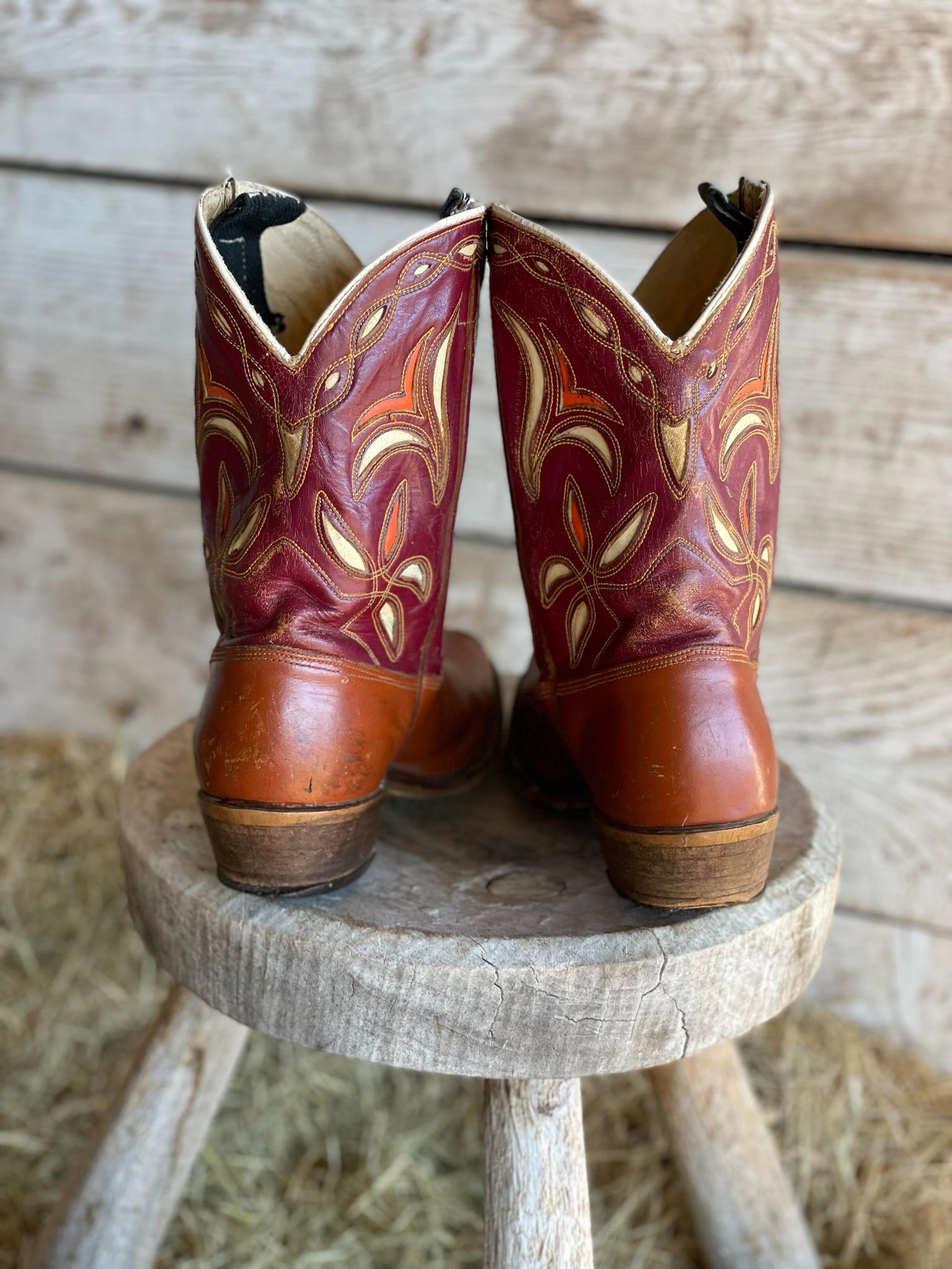 Vintage Acme Cowboy Boots (ladies 6-7)