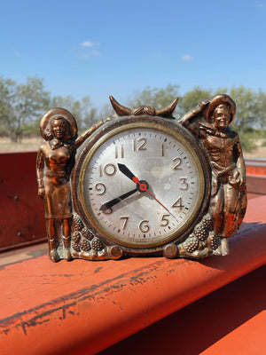 Vintage Western Mantle Clock